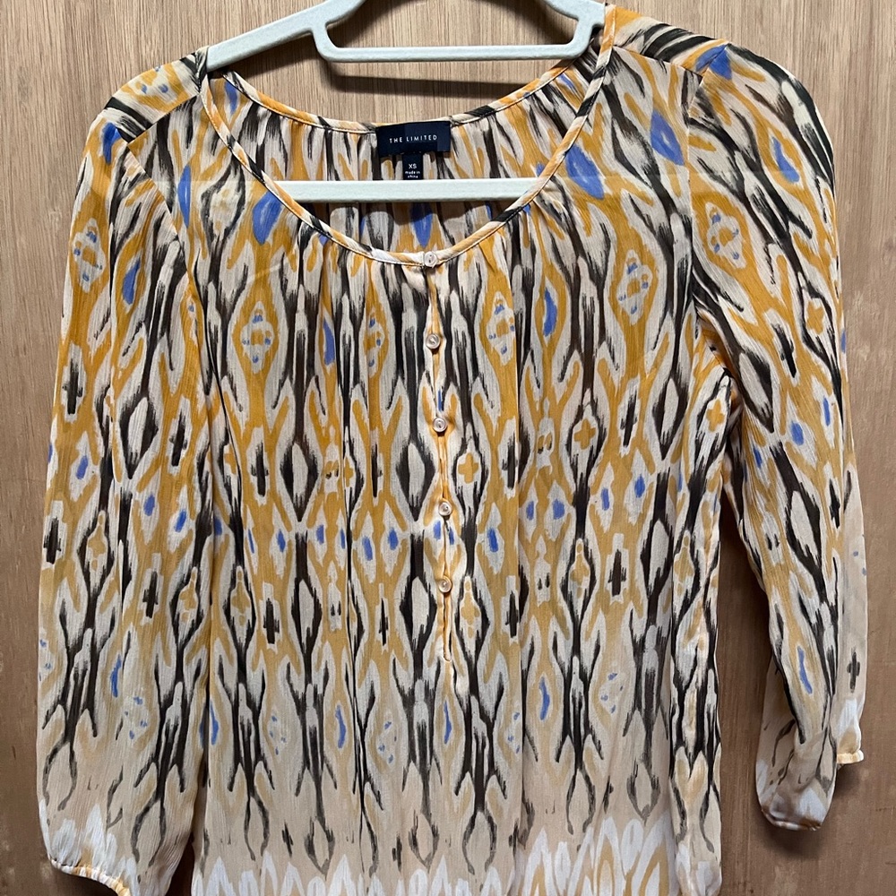 THE LIMITED top
